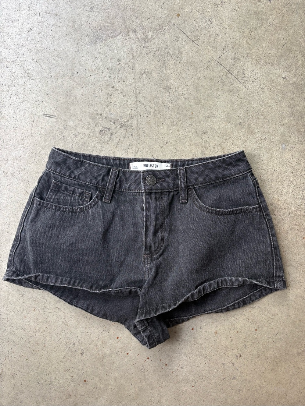 Hollister Women's Washed Black Denim High-Rise Shorts